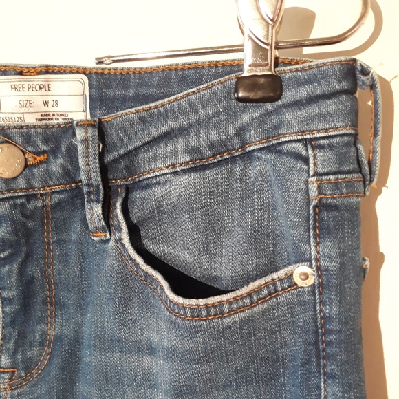 Free People high waisted  Jeans - Picture 4 of 9